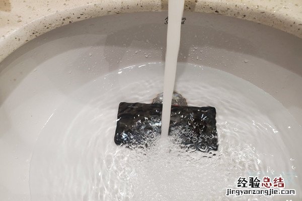 华为mate30和mate30pro防水吗