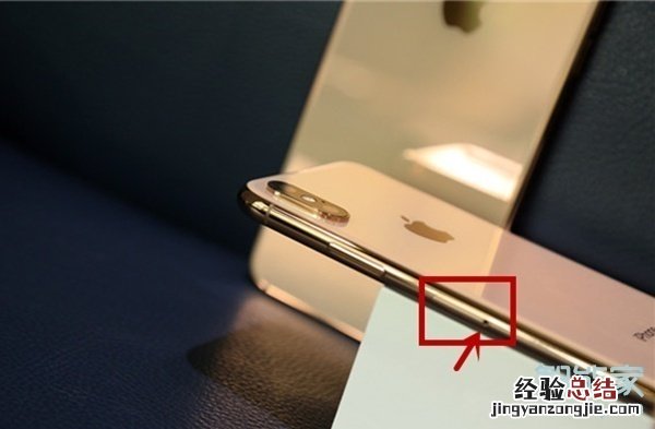 苹果11pro max双卡怎么放