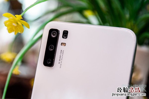坚果pro3后置摄像头多少万像素