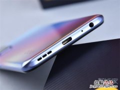 iqooz3是什么充电口