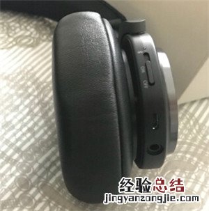B&O BeoPlay H7耳机怎么充电