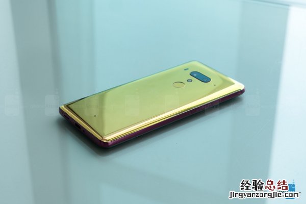 HTC U12+真机上手图赏:看起来相当漂亮