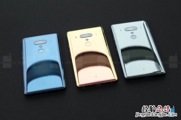 HTC U12+真机上手图赏:看起来相当漂亮