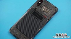 小米8透明探索版不完全拆解：我们发现了一个秘密