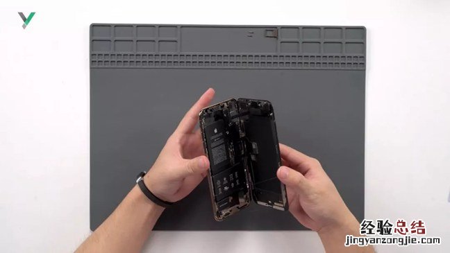 iPhone XS Max怎么拆机 苹果XS MAX拆解图文教程