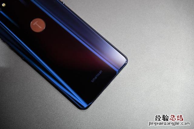 坚果Pro2S真机图赏 机身更加纤薄炫酷