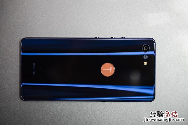 坚果Pro2S真机图赏 机身更加纤薄炫酷