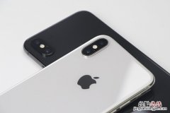 iPhone X深空灰和银色哪个好看？苹果X银色和黑色对比图赏