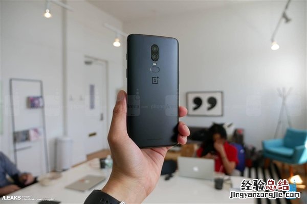 一加6真机抢先图赏 三种配色,玻璃机身