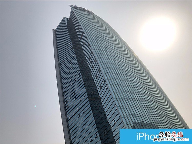 神仙在打架!华为P20 Pro、iPhone X、索尼XZ2拍照对比评测