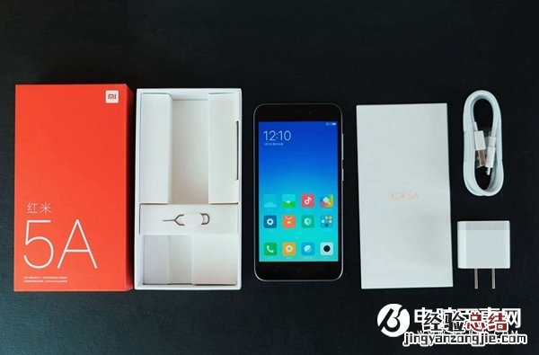 红米5A怎么装卡/插卡 红米5A SIM卡安装教程