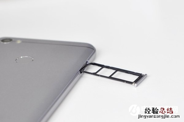 红米Note5A怎么装卡/插卡 红米Note5A SIM卡安装教程