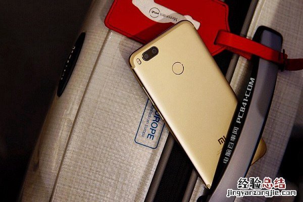 小米5X后盖怎么打开？小米5X后盖可以换吗