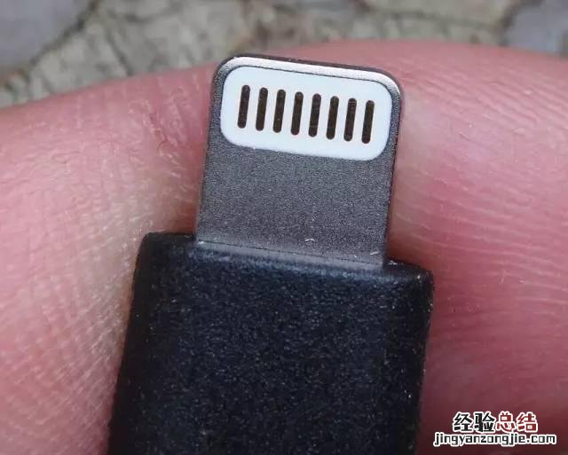 iPhone数据线怎么认真假?iPhone数据线真假辨别教程