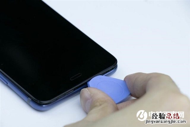 华为P10 Plus后盖怎么打开 能换吗?拆卸教程