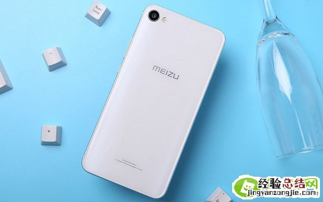 魅蓝X高颜值青年手机鉴赏 玻璃机身珠光白