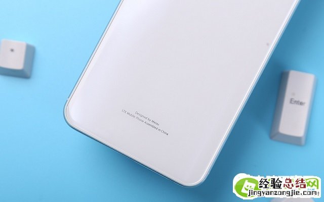 魅蓝X高颜值青年手机鉴赏 玻璃机身珠光白