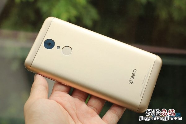 360手机N4A怎么装卡/插卡 360手机N4A SIM卡安装教程