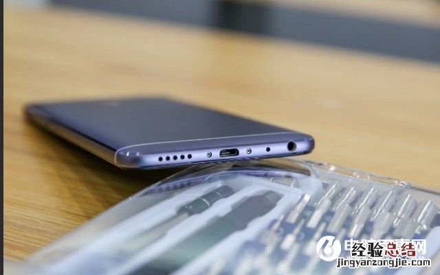 魅蓝E怎么拆机？魅蓝E拆机图文教程