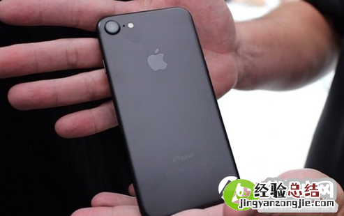 iPhone7亮黑色有没有32G版本 iPhone7亮黑色真机图赏及价格