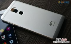 酷派COOL1怎么装sim卡 酷派Cool1插卡教程