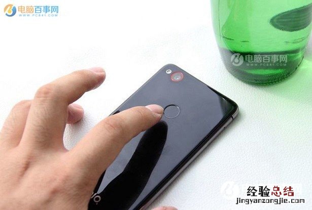 nubia Z11 mini后盖怎么打开?努比亚Z11 mini后盖拆解教程