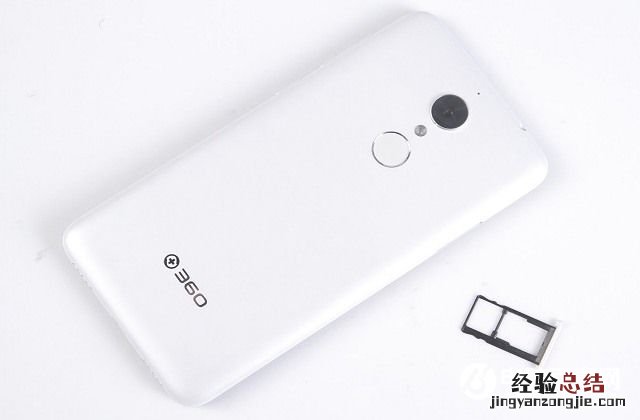 360手机N4后盖怎么打开 360手机N4后盖拆解换电池教程